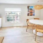 Host & - Golden Lion Apartment
